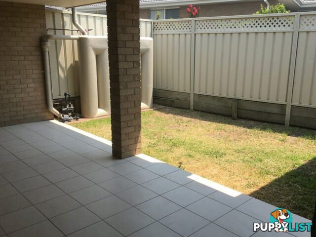 2/4 Pioneer Drive FORSTER NSW 2428