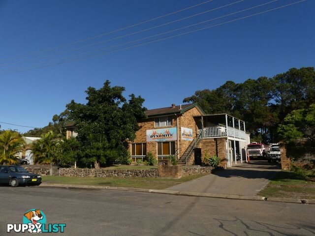 9-11 Norfolk Close TUNCURRY NSW 2428