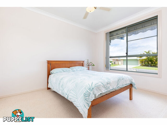 1/2 Wamara Crescent FORSTER NSW 2428