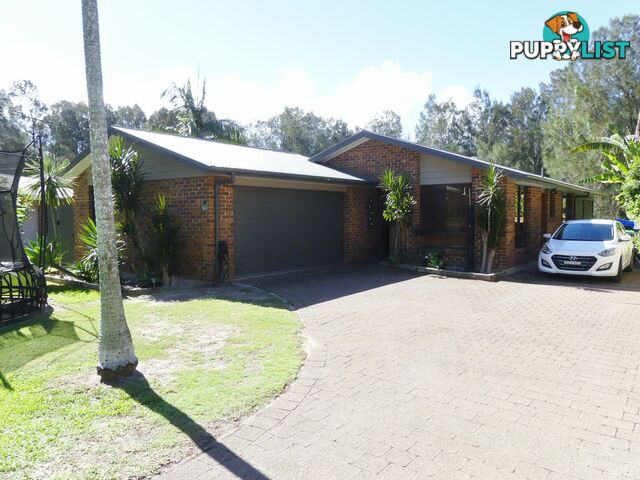 12 Seabreeze Parade GREEN POINT NSW 2428