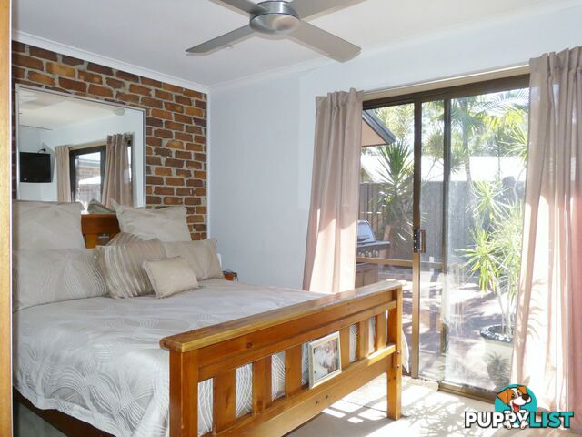 12 Seabreeze Parade GREEN POINT NSW 2428