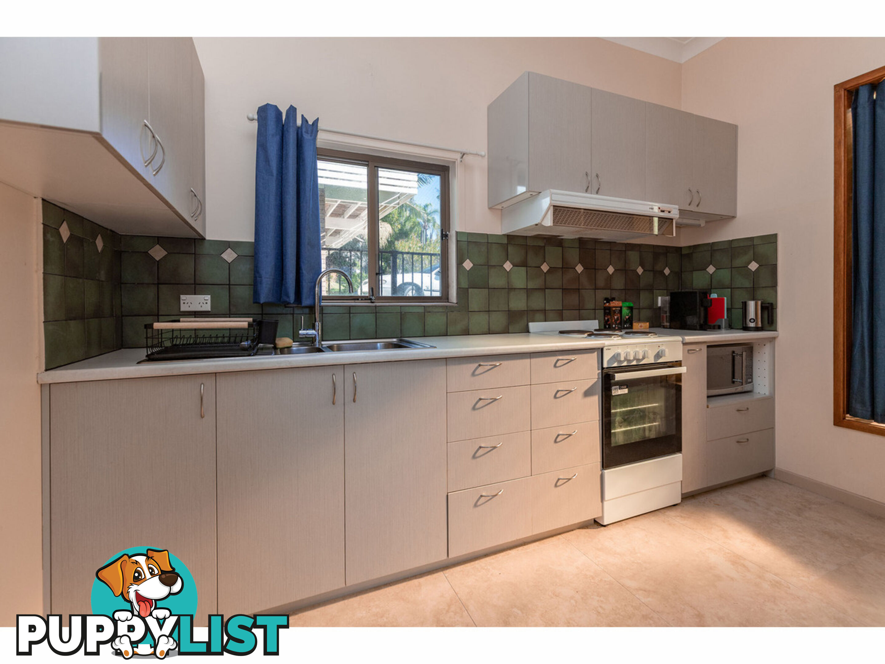 4 Miles Close FORSTER NSW 2428