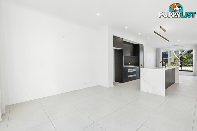 35 Saltbush Lane WEST LAKES SA 5021