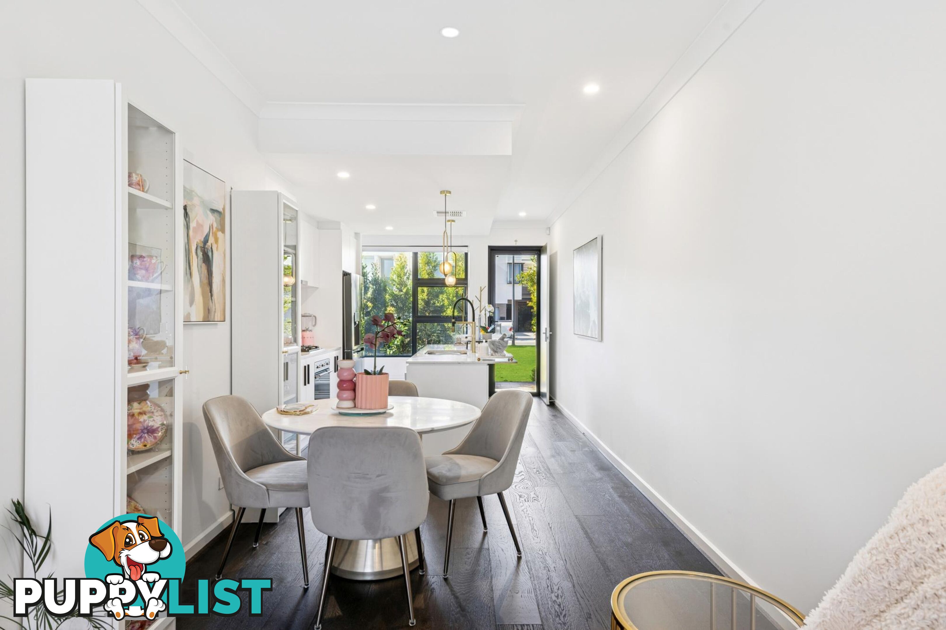 8 Symon Lane WEST LAKES SA 5021
