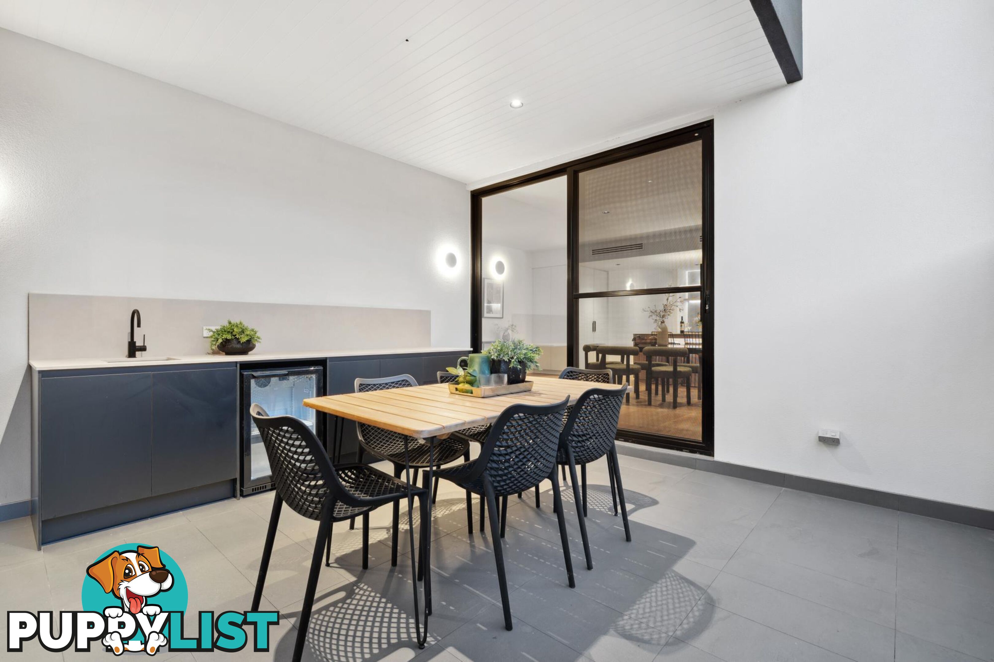 2/10 Esplanade SEMAPHORE SOUTH SA 5019