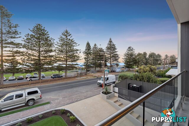 2/10 Esplanade SEMAPHORE SOUTH SA 5019