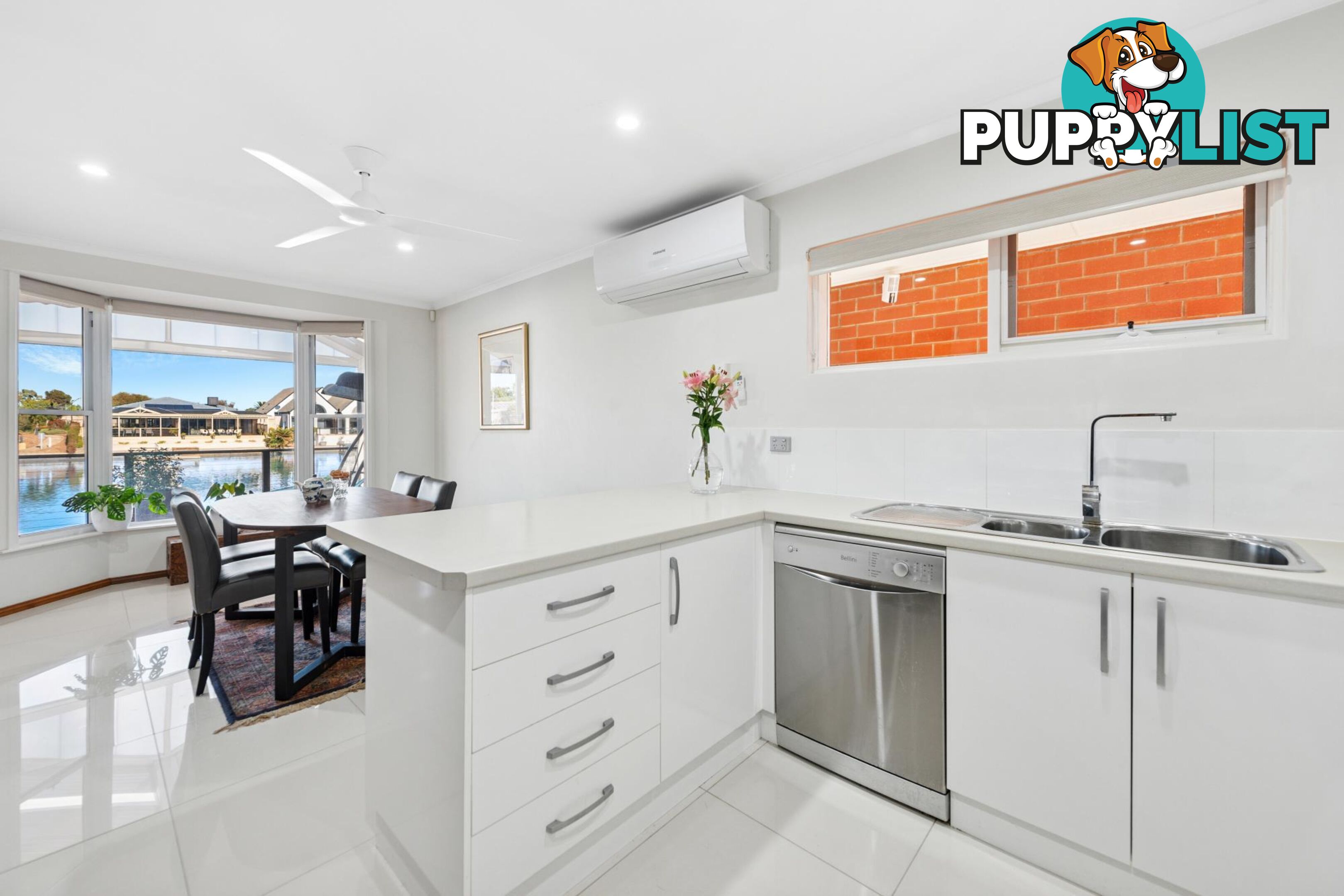 2/8 Hansen Court WEST LAKES SHORE SA 5020