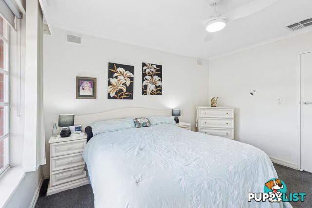 2/1 Moorea Court WEST LAKES SA 5021