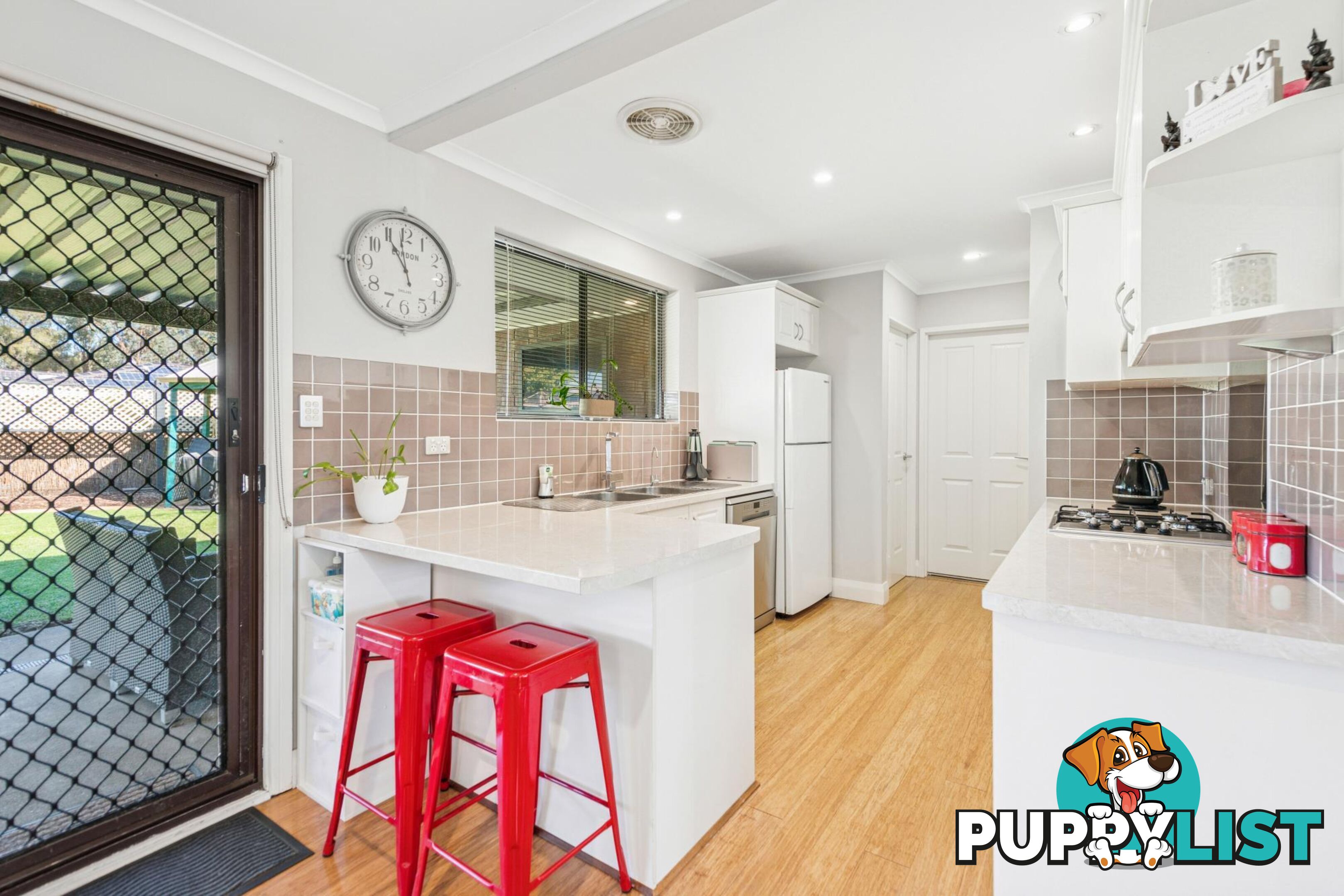 38 Lakeview Avenue WEST LAKES SA 5021