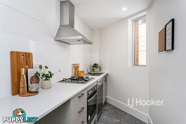 2/79a Hindley Street ADELAIDE SA 5000