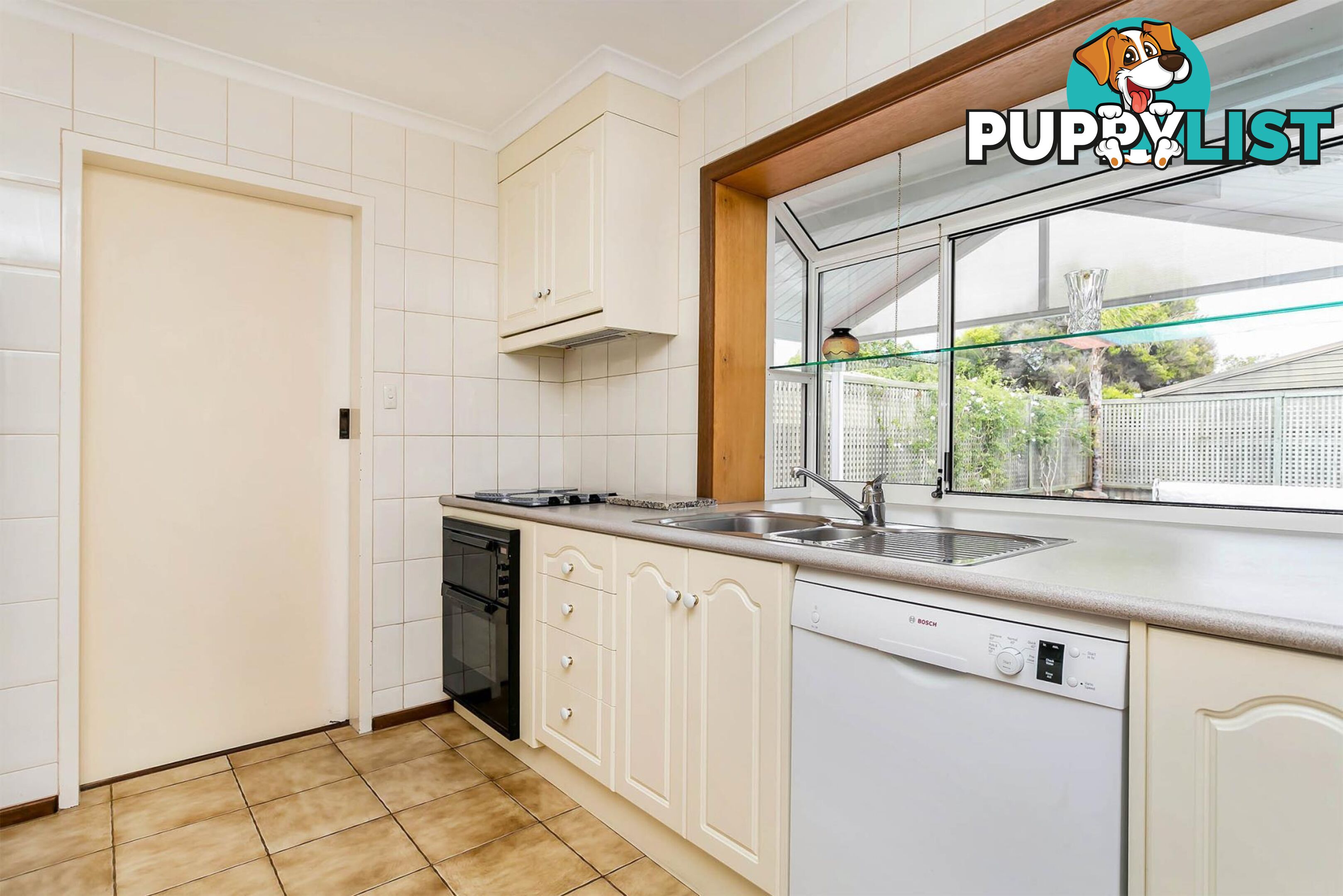 4 Santiago Street WEST LAKES SHORE SA 5020