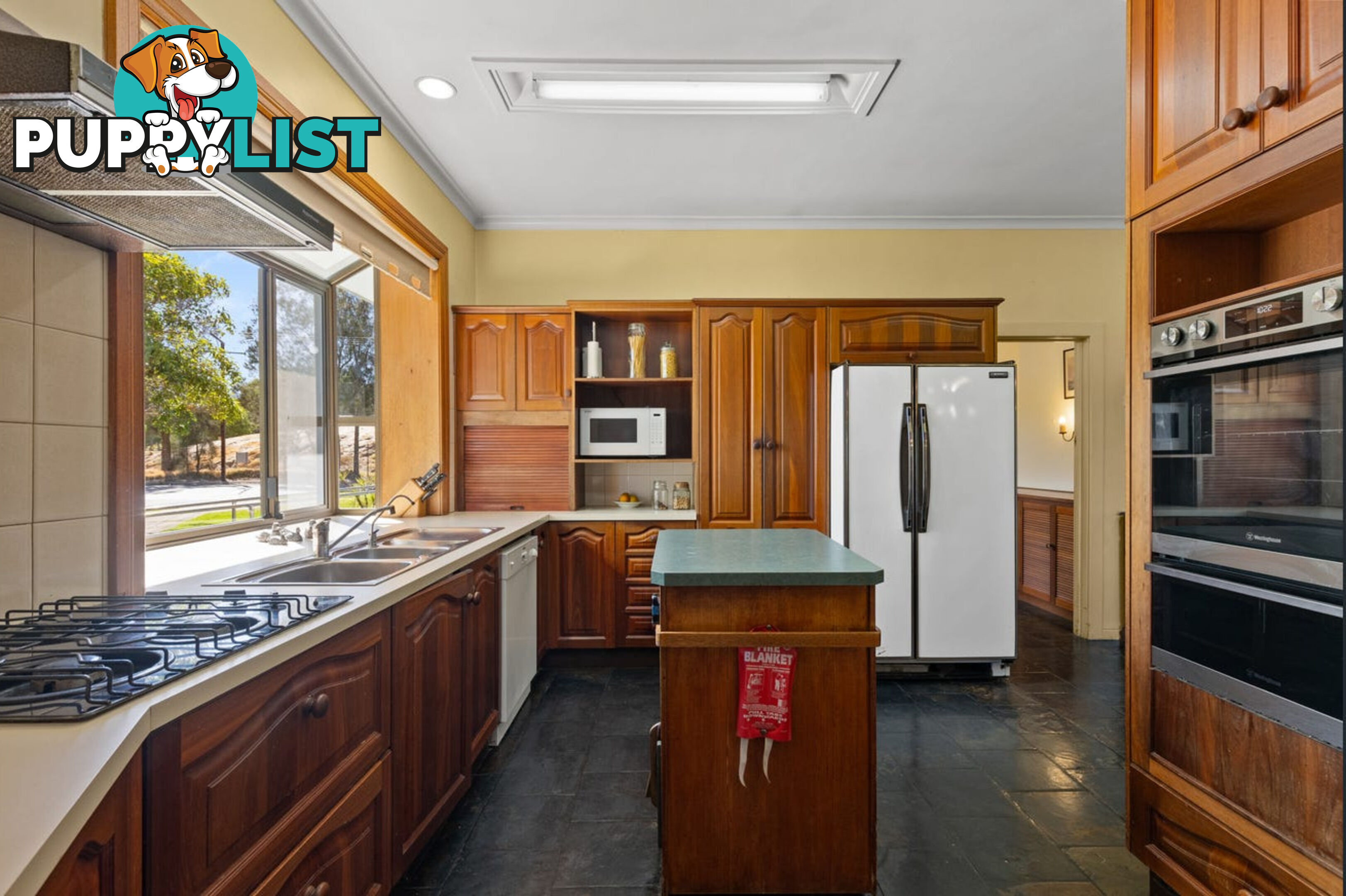 25 Harvey Terrace GLENELG NORTH SA 5045