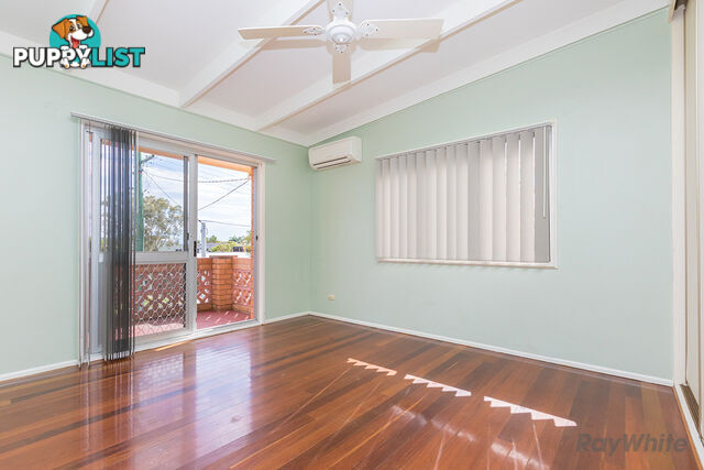 4A Palmtree Avenue SCARBOROUGH QLD 4020