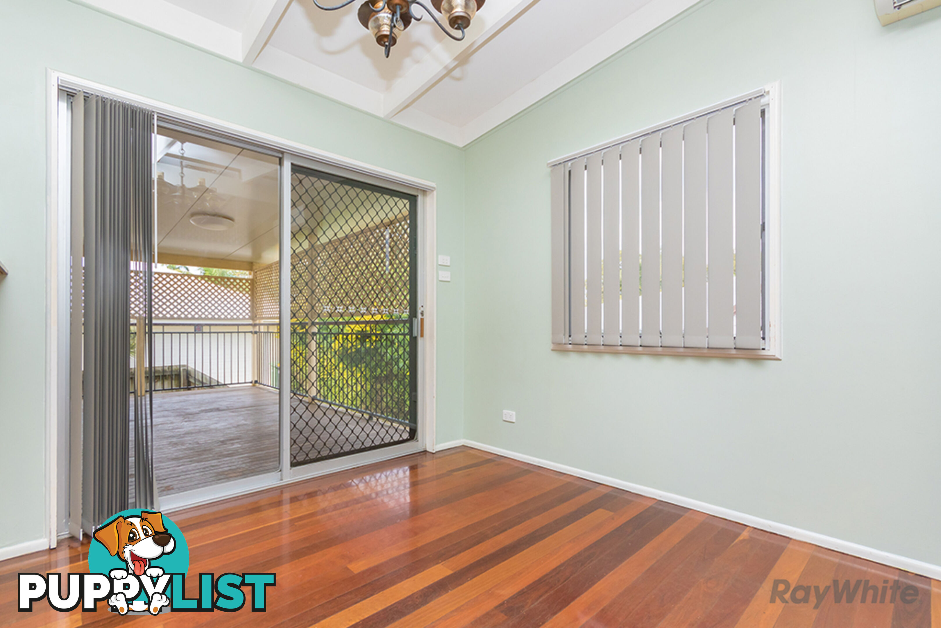 4A Palmtree Avenue SCARBOROUGH QLD 4020