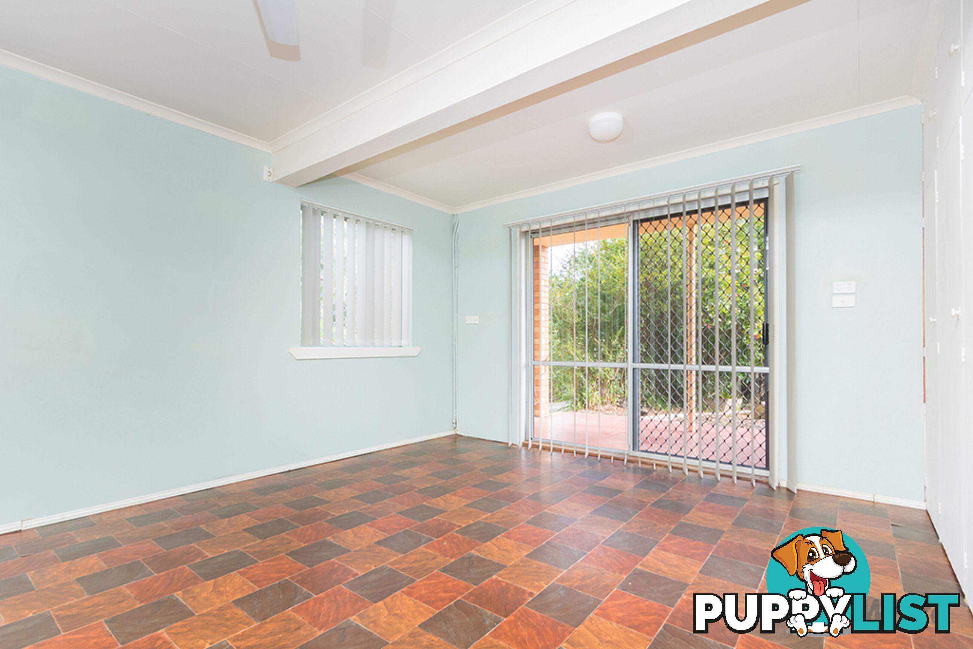 4A Palmtree Avenue SCARBOROUGH QLD 4020