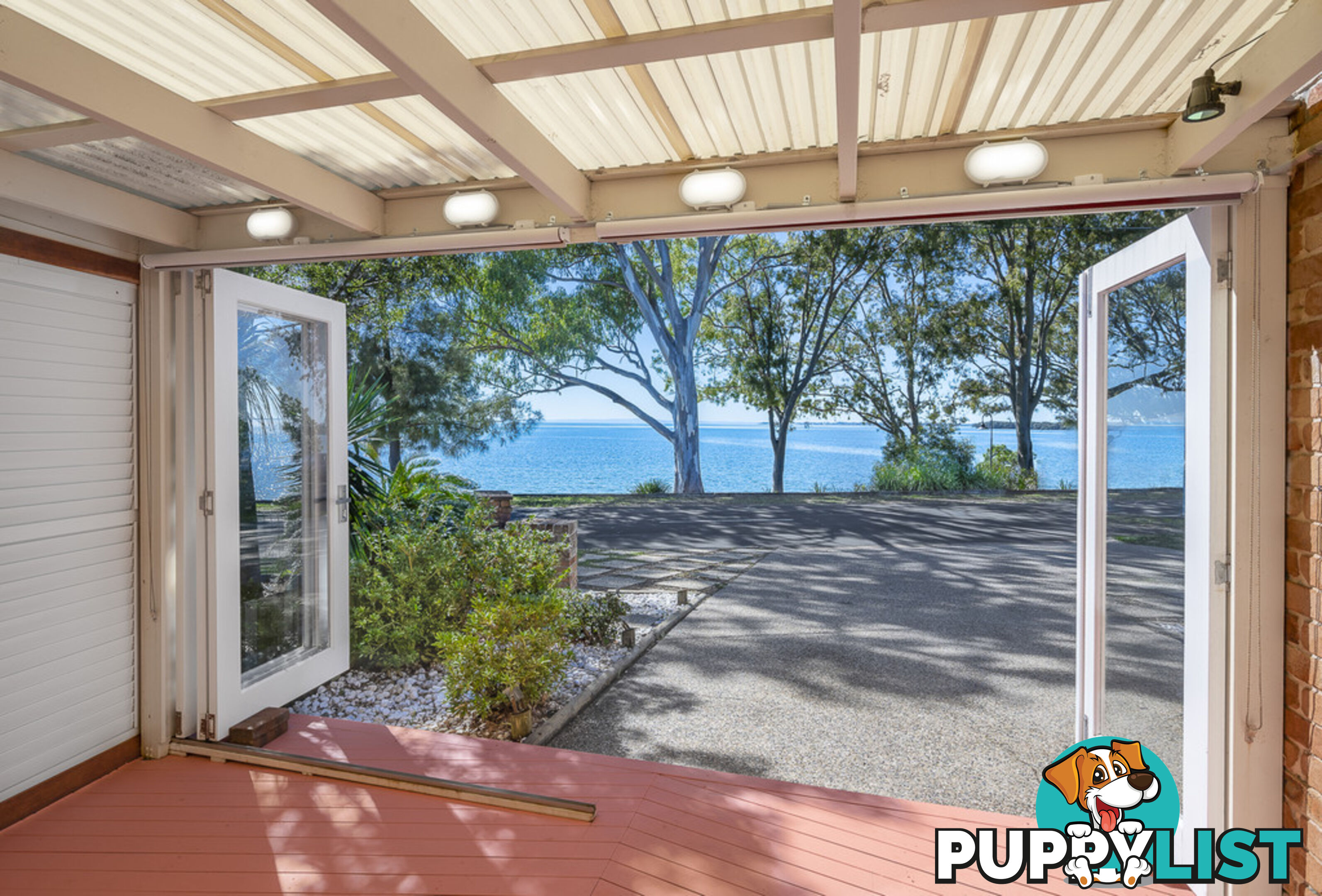 51 Esplanade DECEPTION BAY QLD 4508