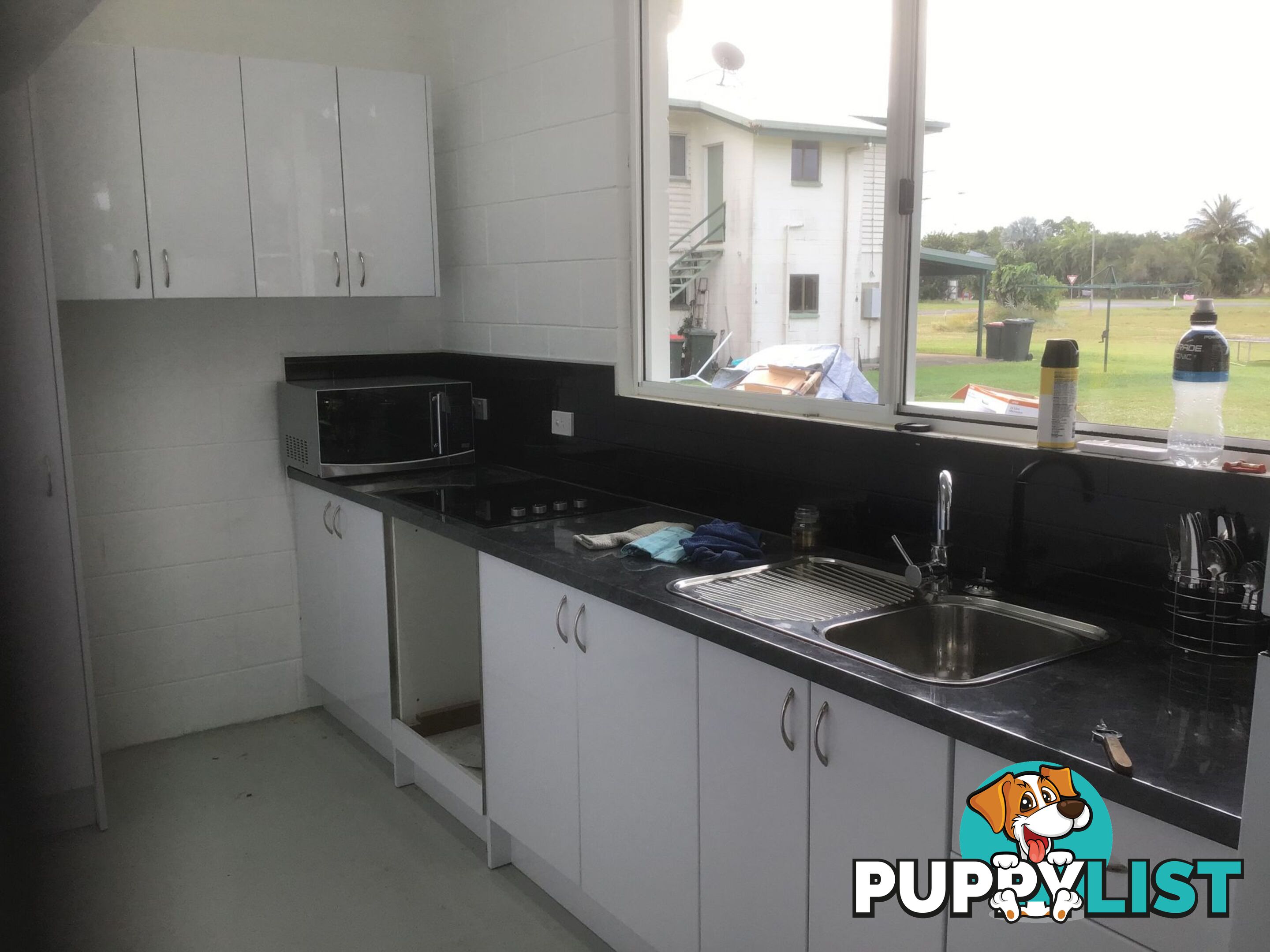 9 Vipiana Drive Tully Heads QLD 4854