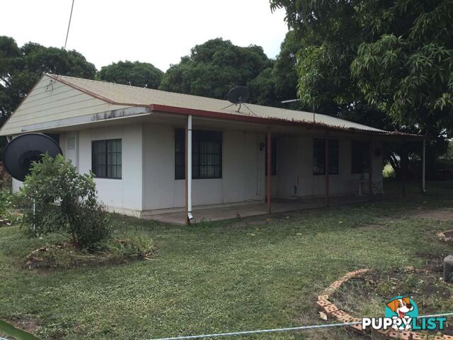 100 South wood Road Stuart QLD 4811