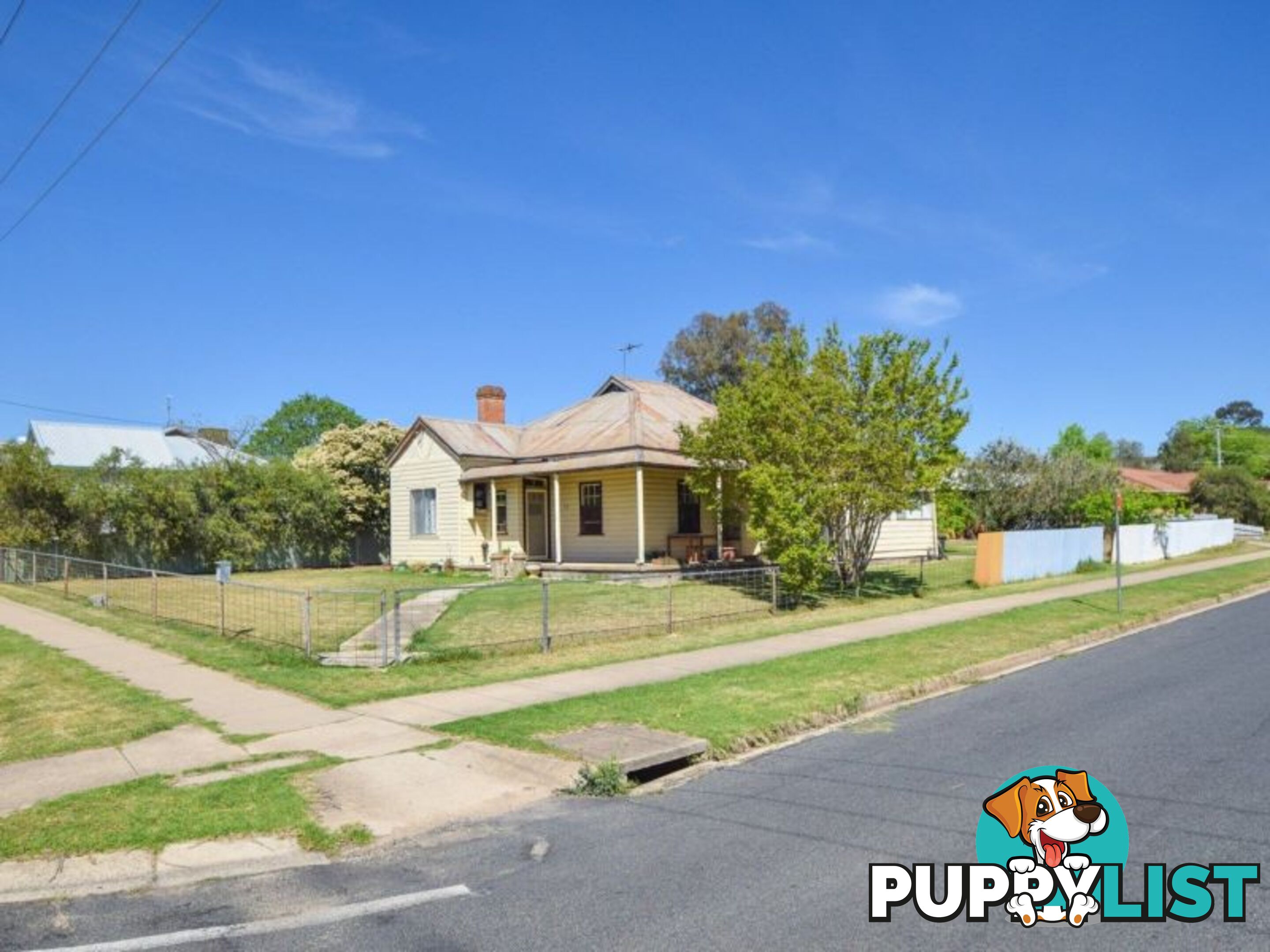 19 Wombat Street Young NSW 2594