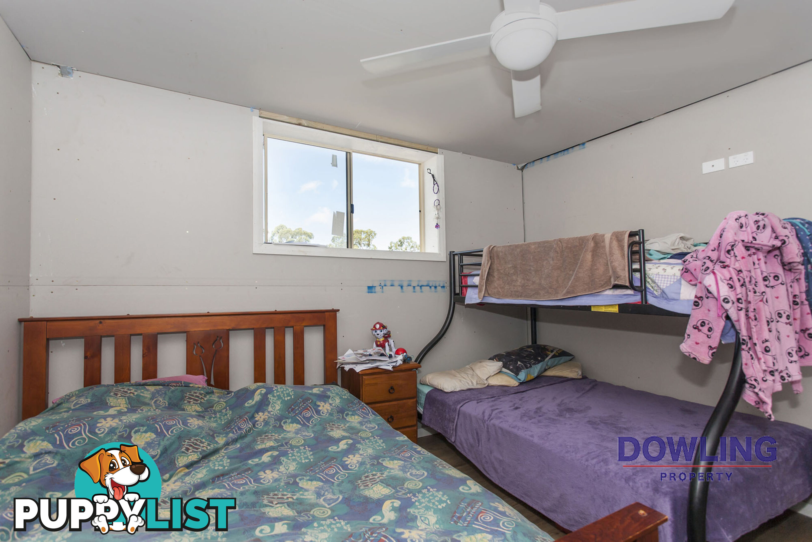 6 WADE CLOSE MEDOWIE NSW 2318