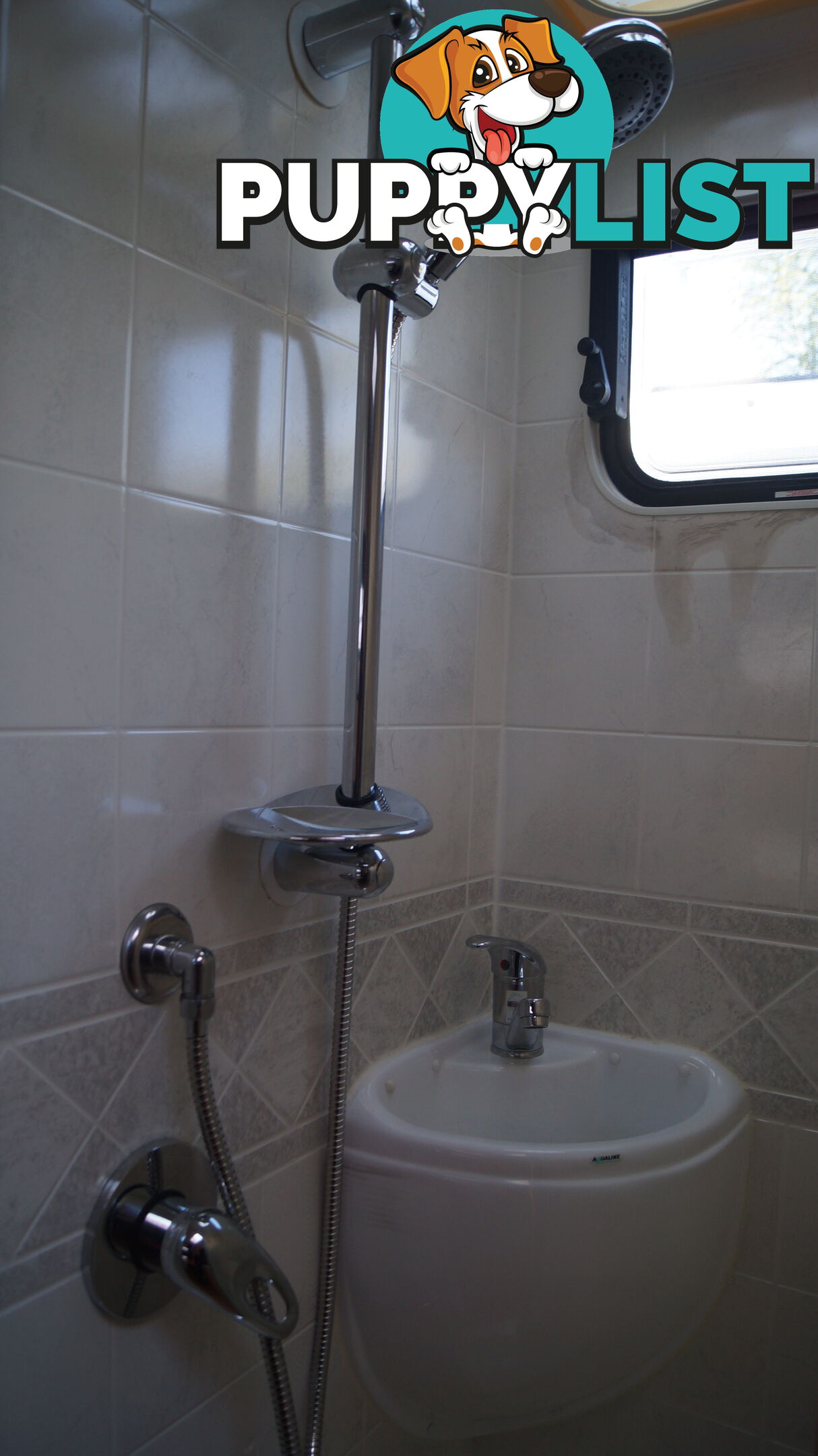 2011 Duet Bunk shower toilet 