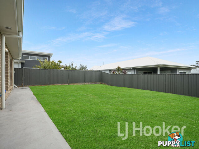 21 Seagrass Avenue VINCENTIA NSW 2540