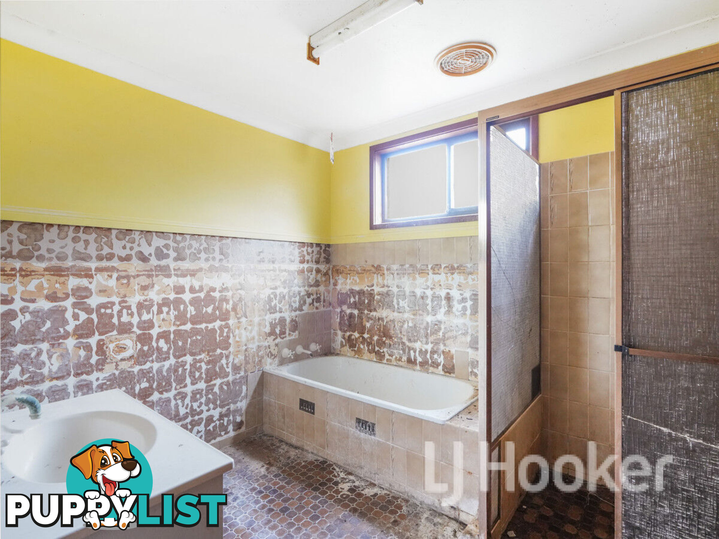 28 Fitzpatrick Street OLD EROWAL BAY NSW 2540