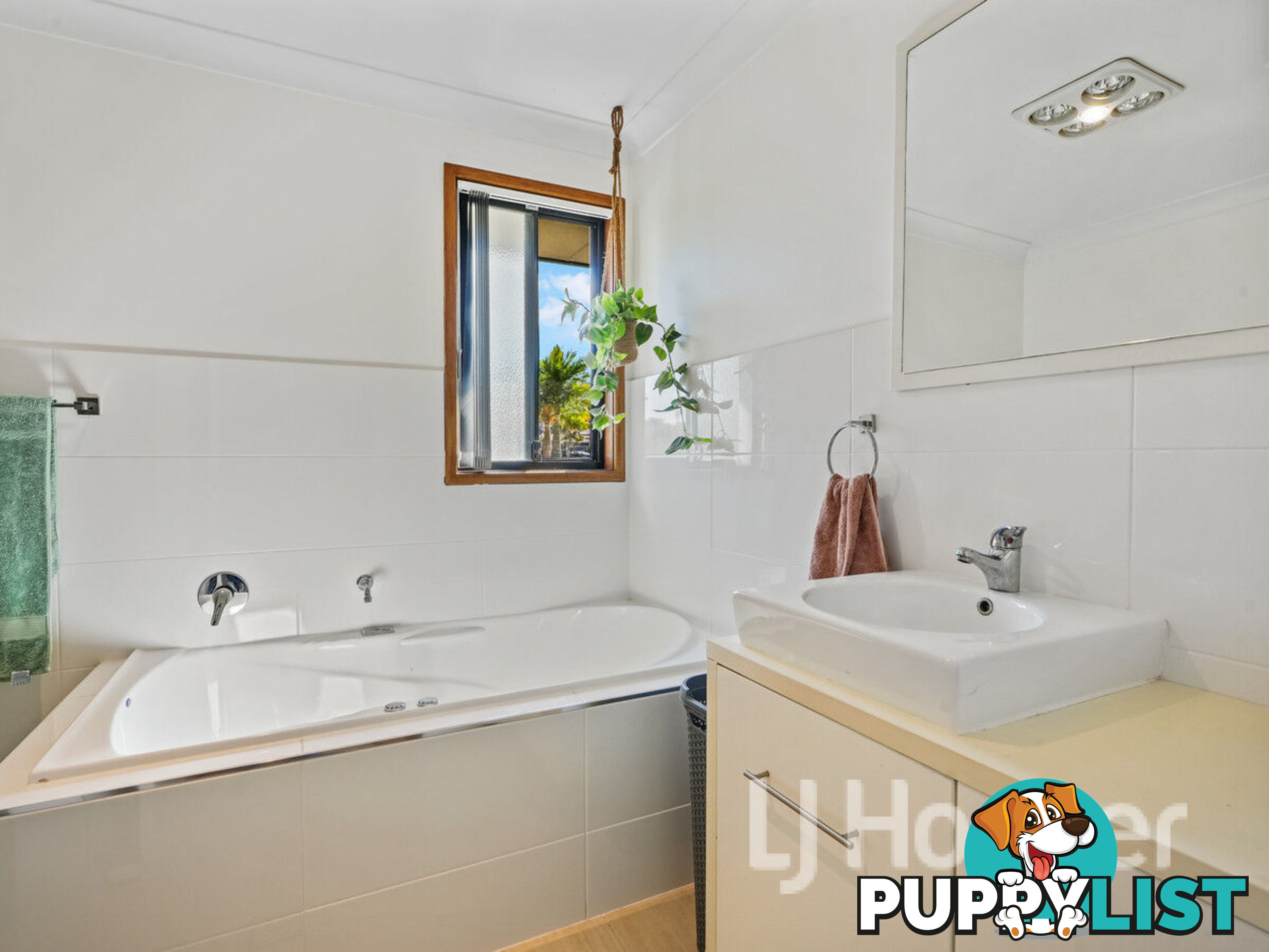 17 Turvey Crescent ST GEORGES BASIN NSW 2540