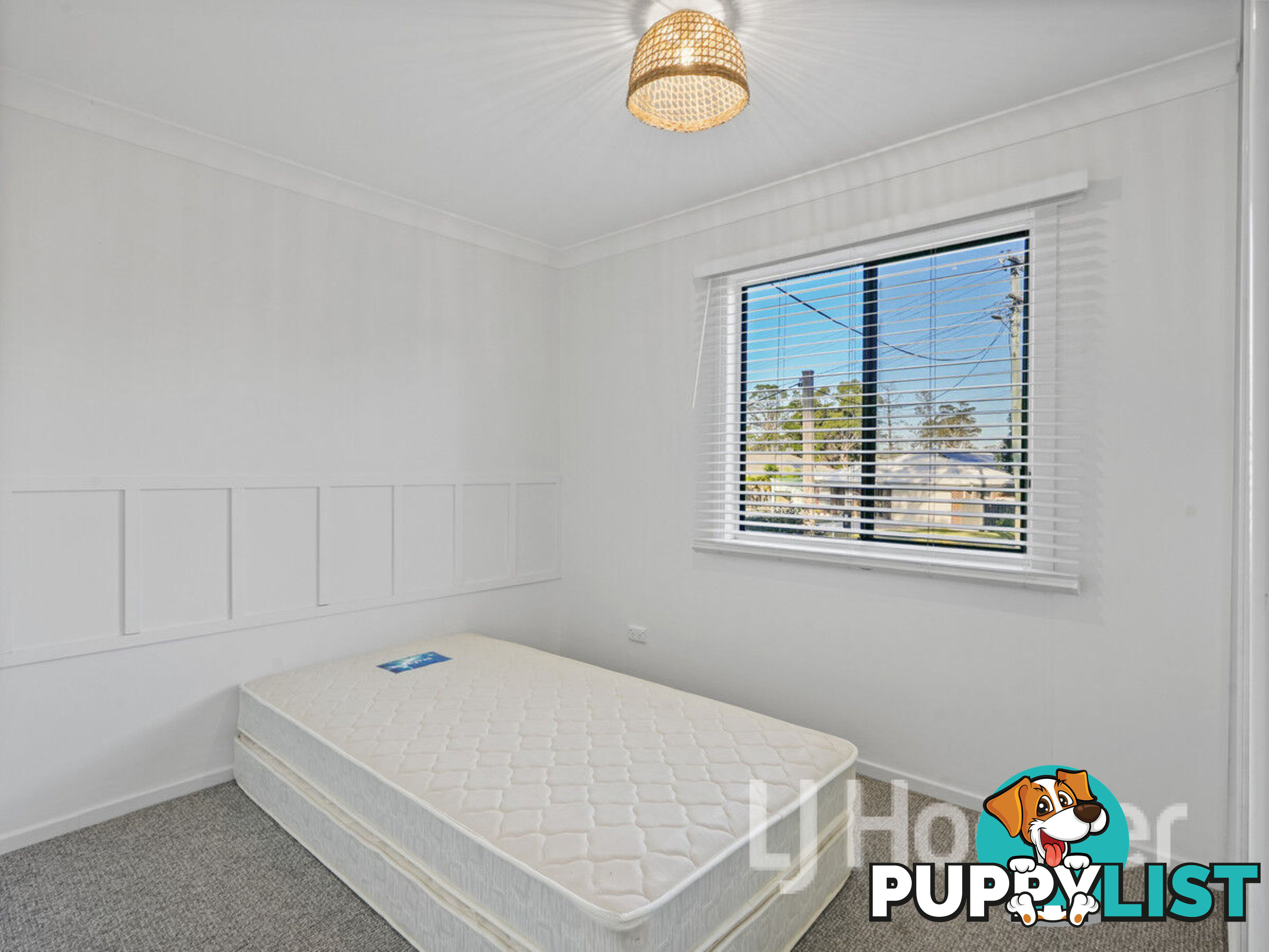 24 Waratah Crescent SANCTUARY POINT NSW 2540