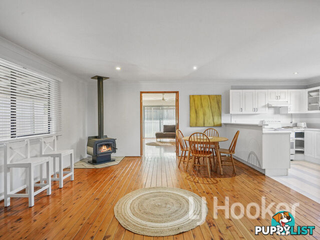 24 Waratah Crescent SANCTUARY POINT NSW 2540