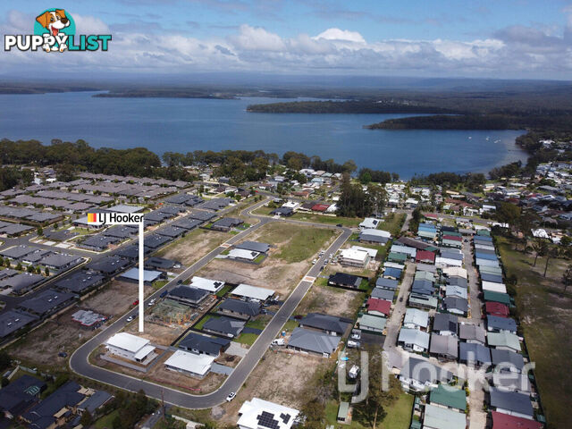 32 Patrina Circuit ST GEORGES BASIN NSW 2540