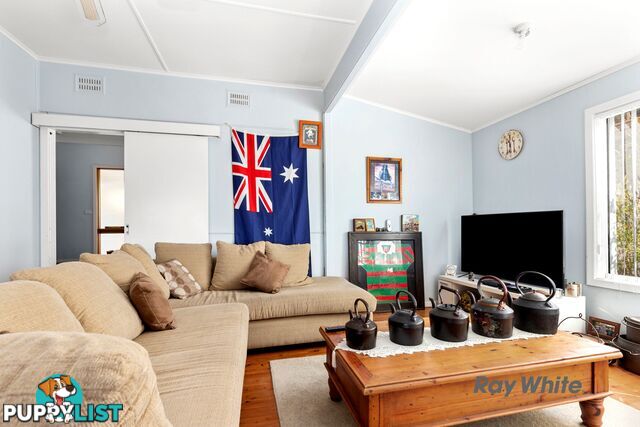 233 Annetts Parade MOSSY POINT NSW 2537