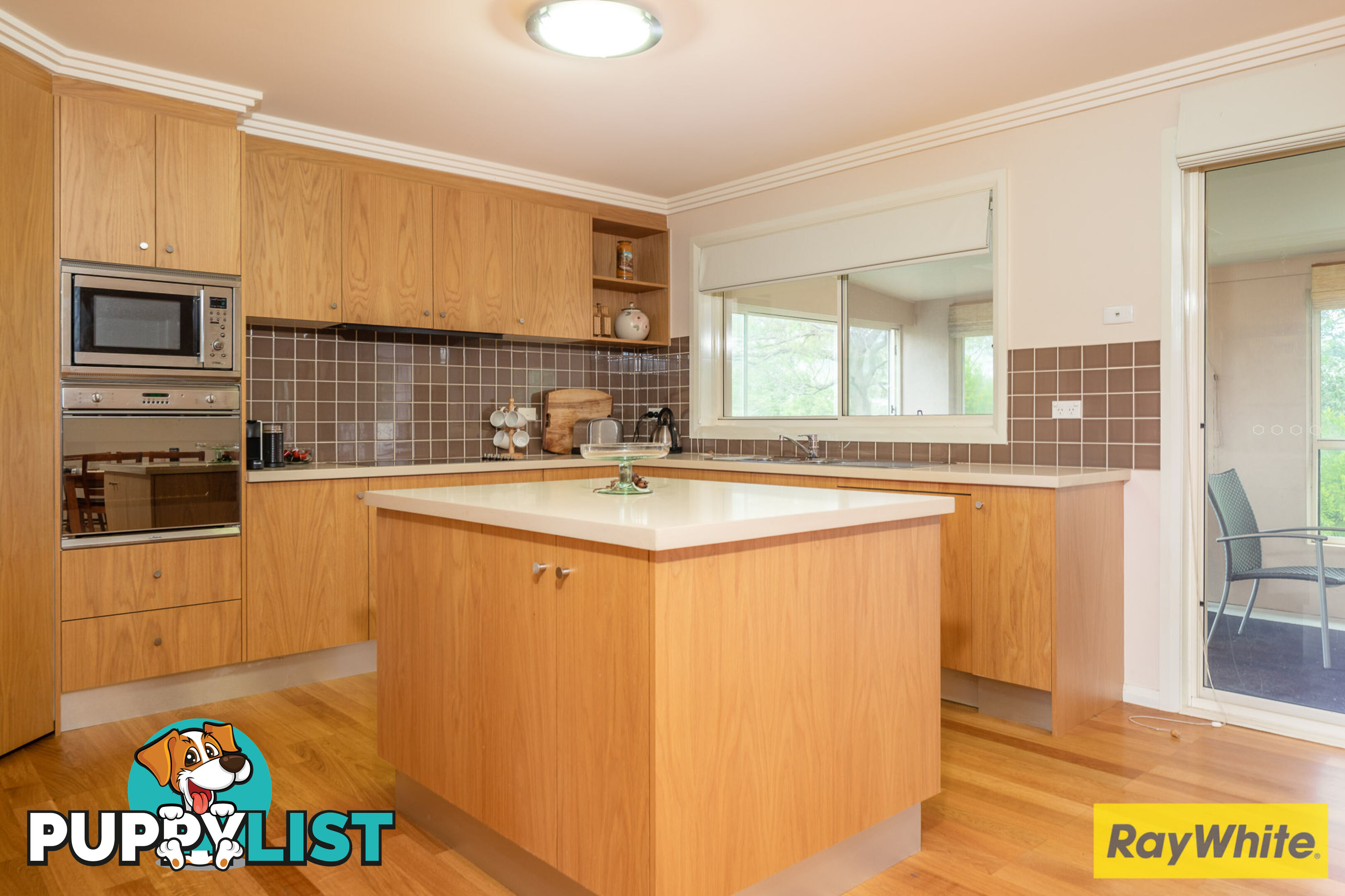 42 Cook Avenue SURF BEACH NSW 2536