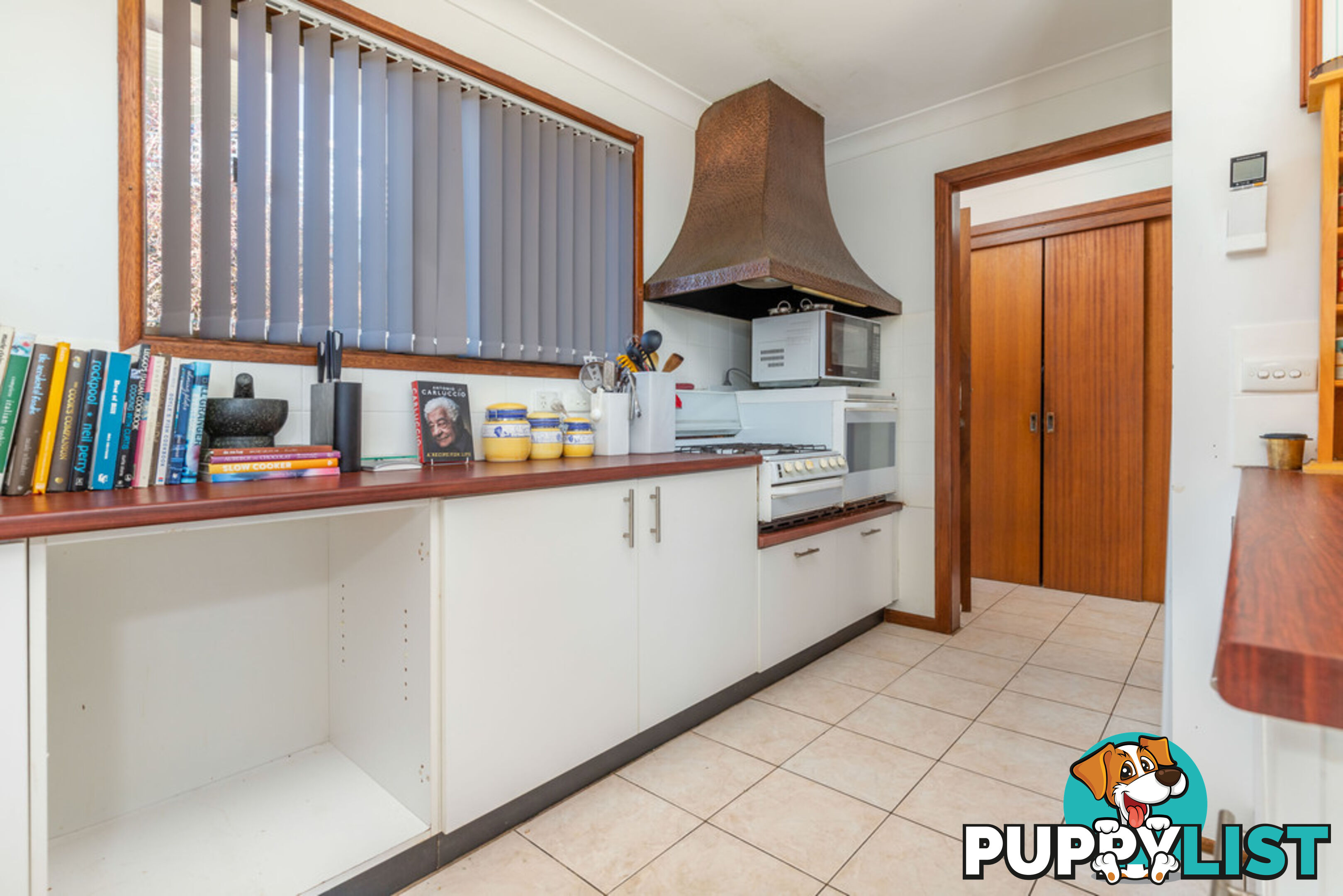 8A Ridge Street CATALINA NSW 2536