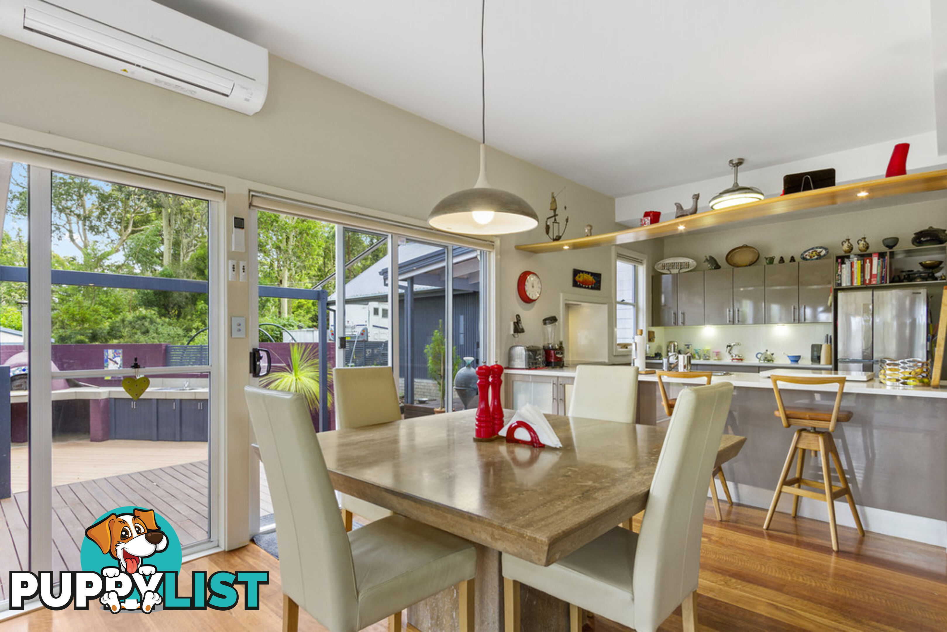 19 Annetts Parade MOSSY POINT NSW 2537