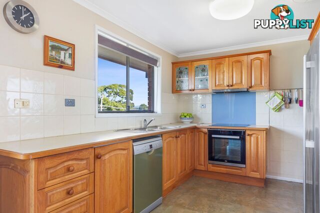 4 Forest Parade TOMAKIN NSW 2537