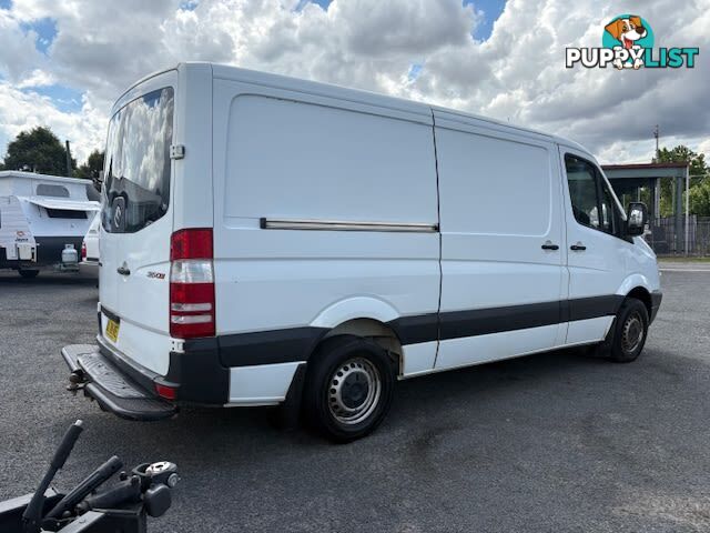 2007 MERCEDES-BENZ SPRINTER   COMMERCIAL, 4 DOORS, 2 SEATS