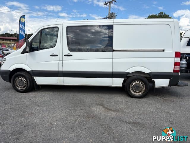 2007 MERCEDES-BENZ SPRINTER   COMMERCIAL, 4 DOORS, 2 SEATS