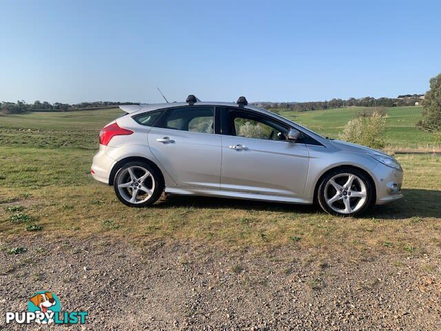 2012 FORD FOCUS TITANIUM LW MK2 HATCH, 5 DOORS, 5 SEATS