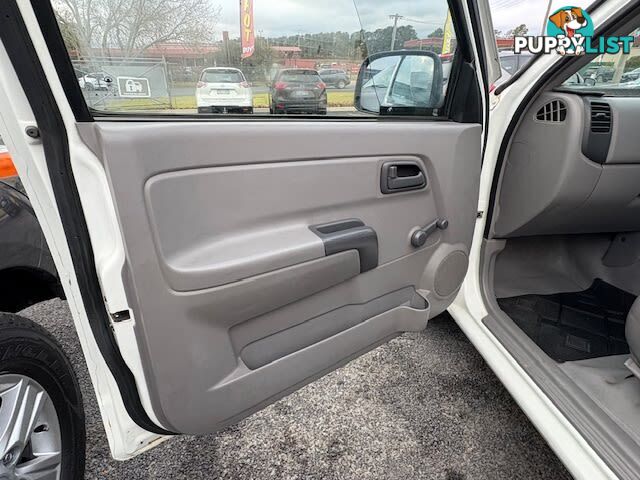 2004 HOLDEN RODEO DX RA UTE TRAY, 2 DOORS, 3 SEATS