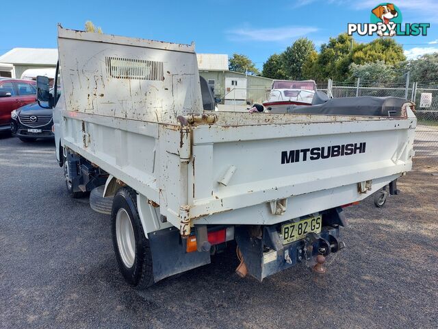 Mitsubishi Canter Fuso 515, Tipper