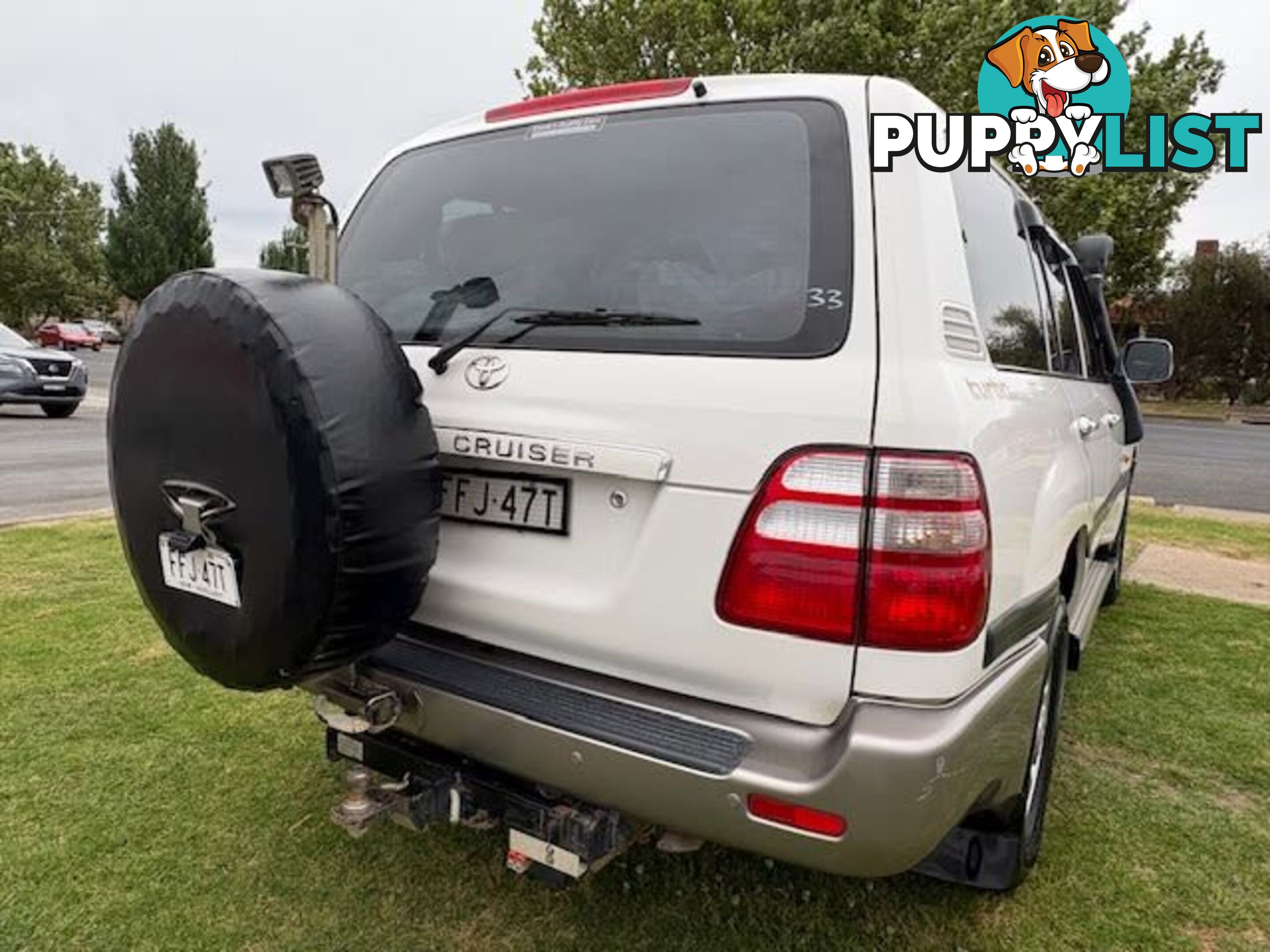 2003 TOYOTA LANDCRUISER (4X4)  WAGON, 5 DOORS, 7 SEATS