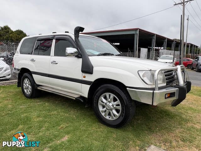 2003 TOYOTA LANDCRUISER (4X4)  WAGON, 5 DOORS, 7 SEATS