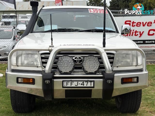 2003 TOYOTA LANDCRUISER (4X4)  WAGON, 5 DOORS, 7 SEATS