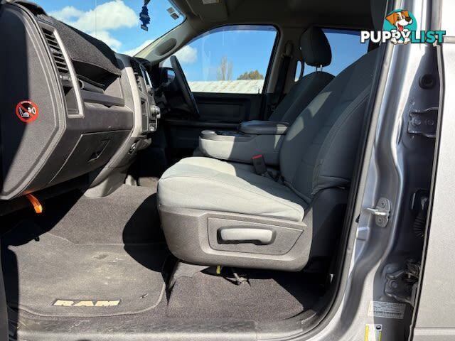2019 RAM 1500 EXPRESS (4X4) BLACK PACK MY18 UTE TRAY, 4 DOORS, 5 SEATS