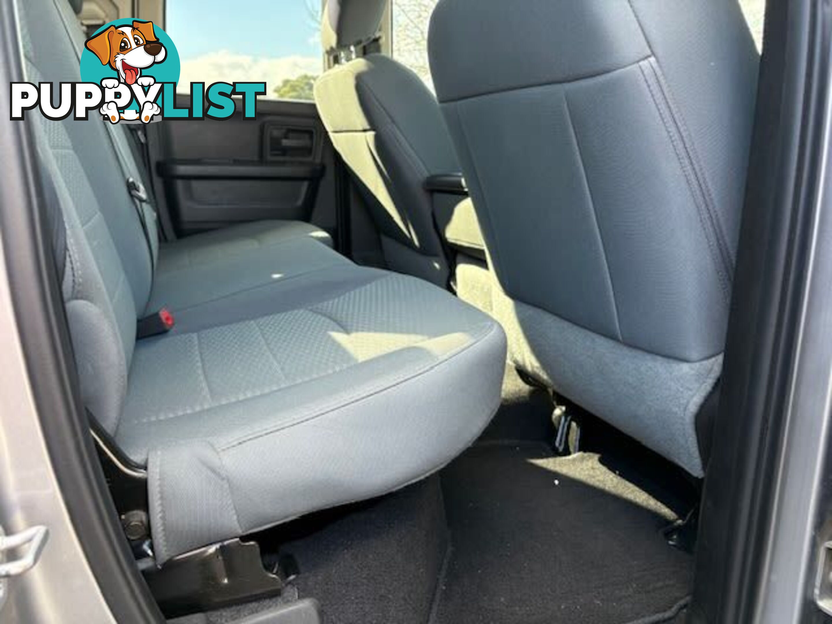 2019 RAM 1500 EXPRESS (4X4) BLACK PACK MY18 UTE TRAY, 4 DOORS, 5 SEATS
