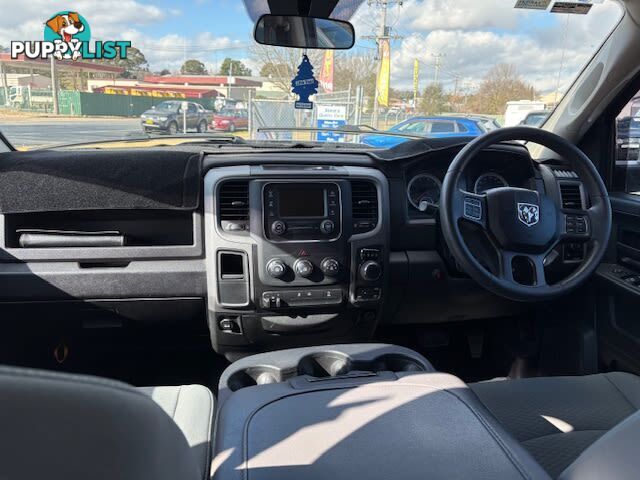 2019 RAM 1500 EXPRESS (4X4) BLACK PACK MY18 UTE TRAY, 4 DOORS, 5 SEATS
