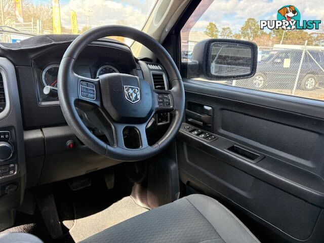2019 RAM 1500 EXPRESS (4X4) BLACK PACK MY18 UTE TRAY, 4 DOORS, 5 SEATS