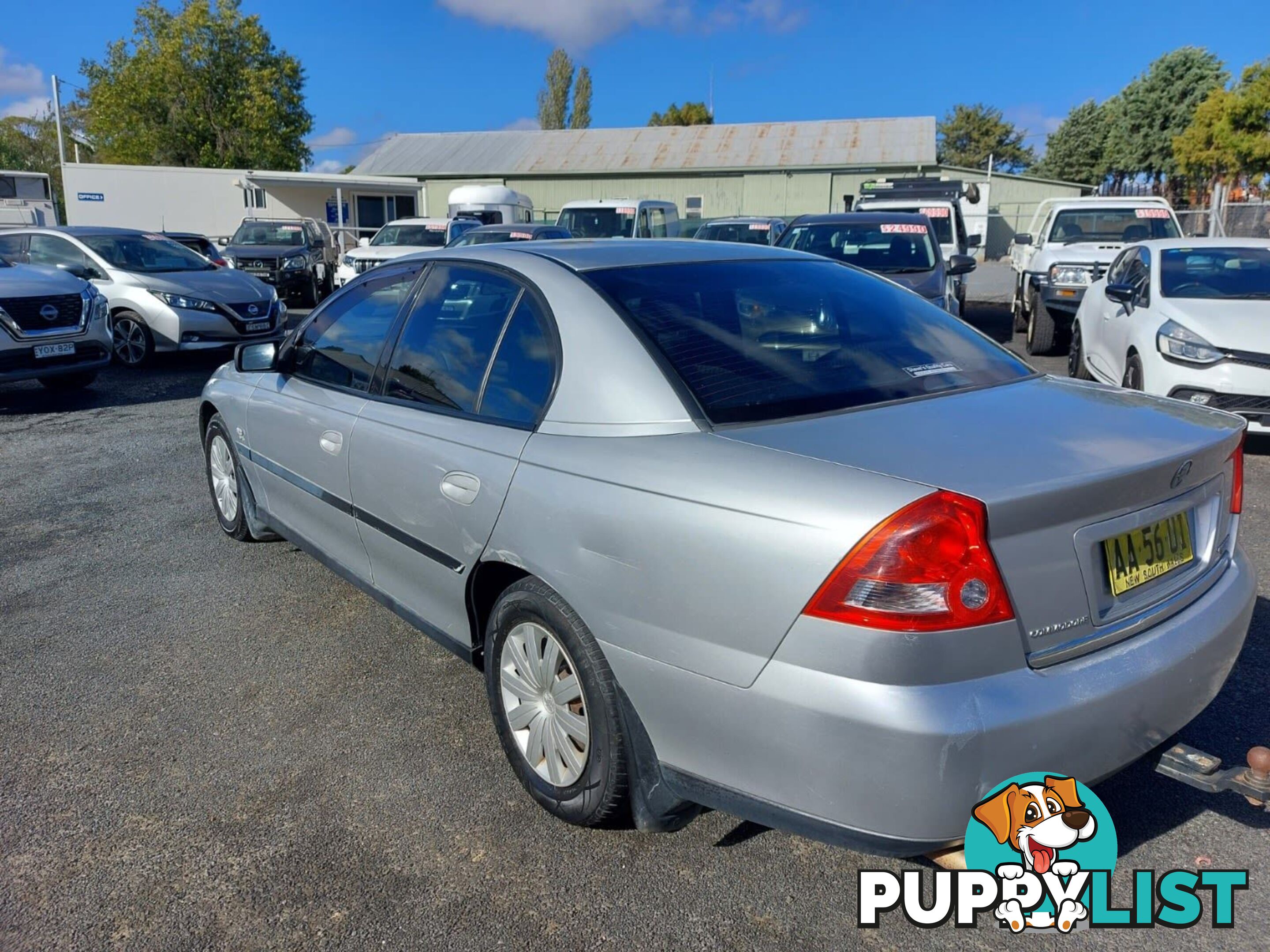 2004 HOLDEN COMMODORE EXECUTIVE VYII SEDAN, 4 DOORS, 5 SEATS