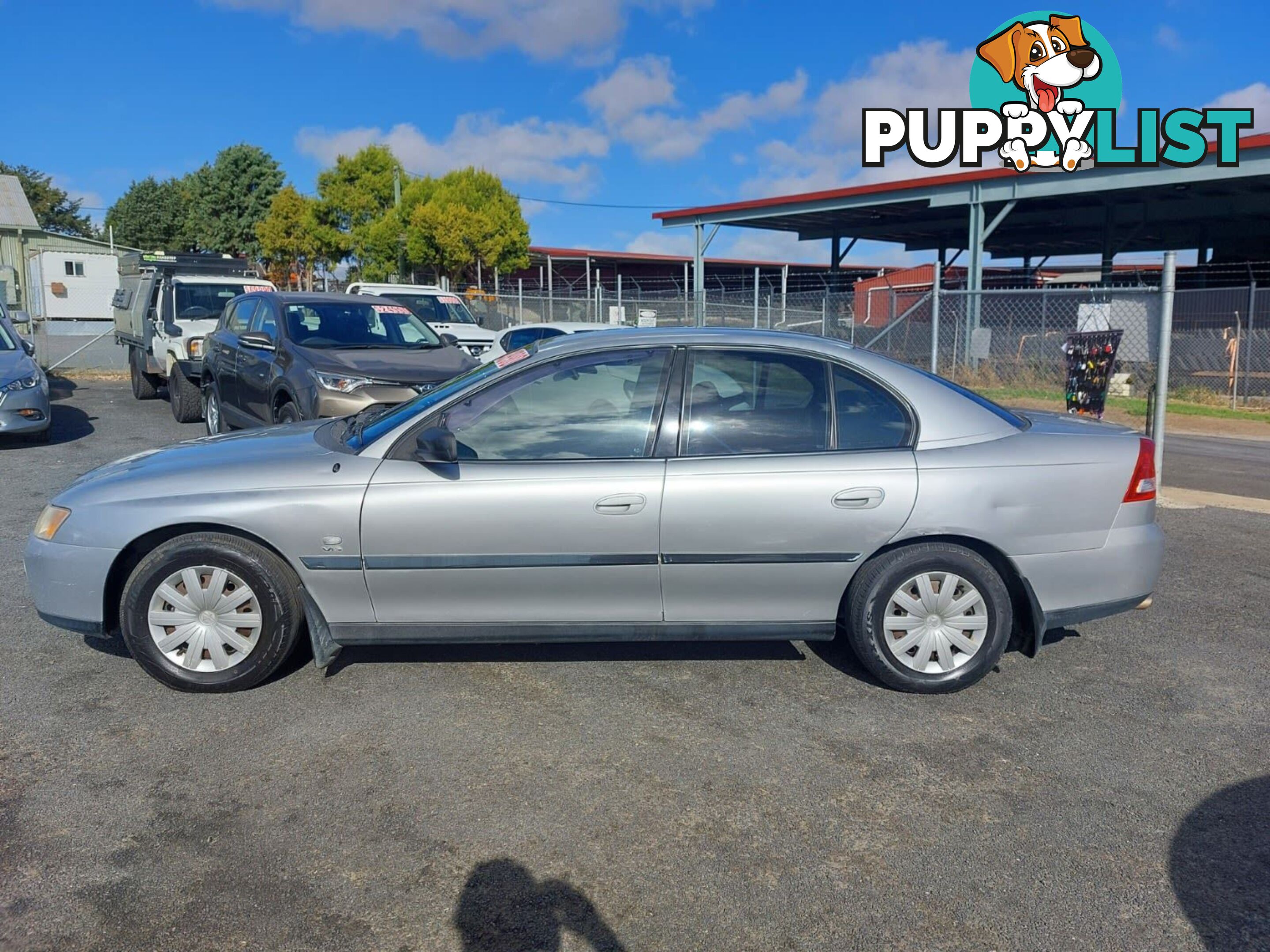 2004 HOLDEN COMMODORE EXECUTIVE VYII SEDAN, 4 DOORS, 5 SEATS